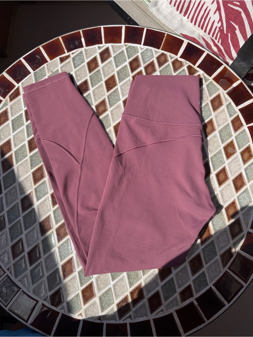 lululemon athletica In Movement Tight 25" - Plumful Purple Everlux